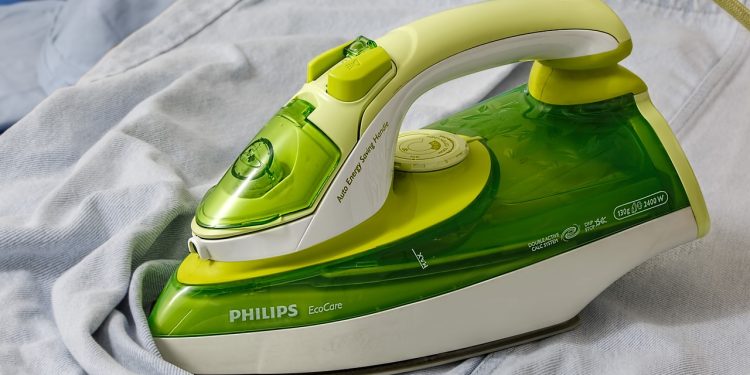 ironing, press, clothing, clothes, housework, laundry, chores, ironing clothes, small appliances, ironing, ironing, ironing, ironing, ironing, clothes, laundry, laundry, laundry, laundry, ironing clothes