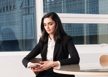 woman, blazer, texting, business, professional, phone, forma, office, blazer, blazer, blazer, blazer, blazer